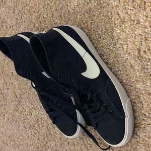 Nike SB blazer mids